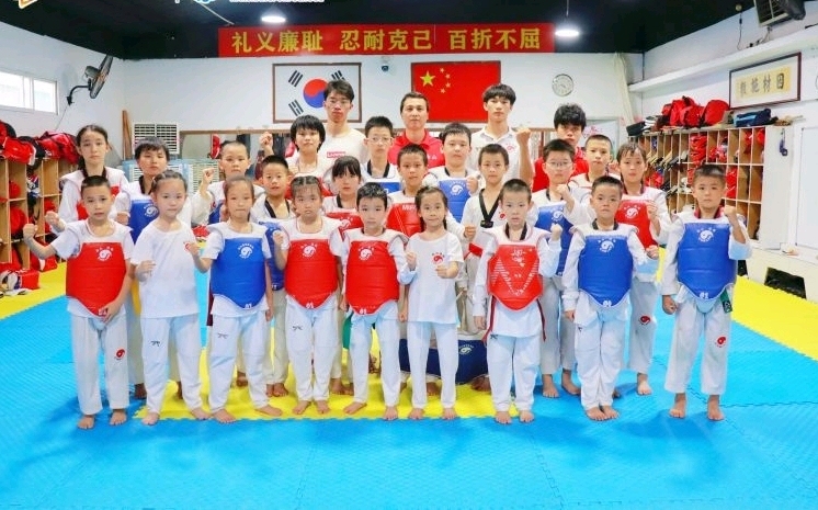 通过设置输, yid