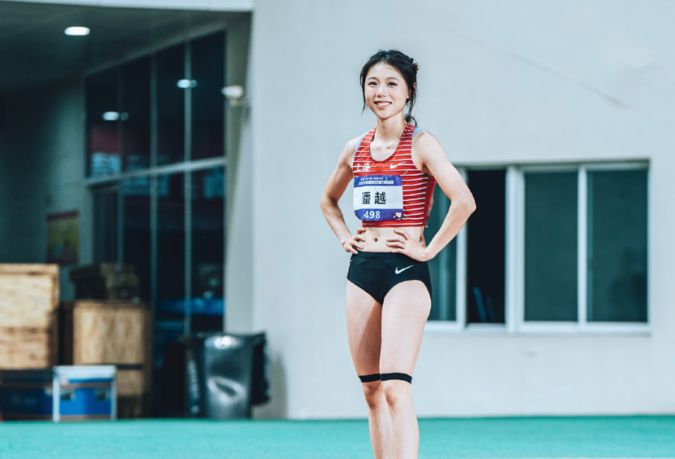 渴望的, 短跑标志性, 梁小静