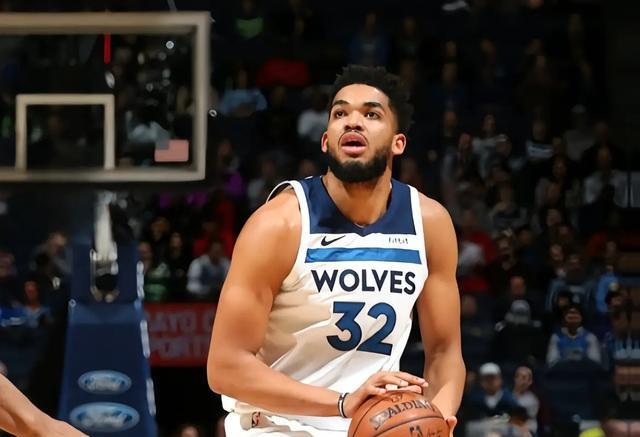 尼克斯拒绝, 唐斯本身就 尼克斯拒绝, 唐斯本身就