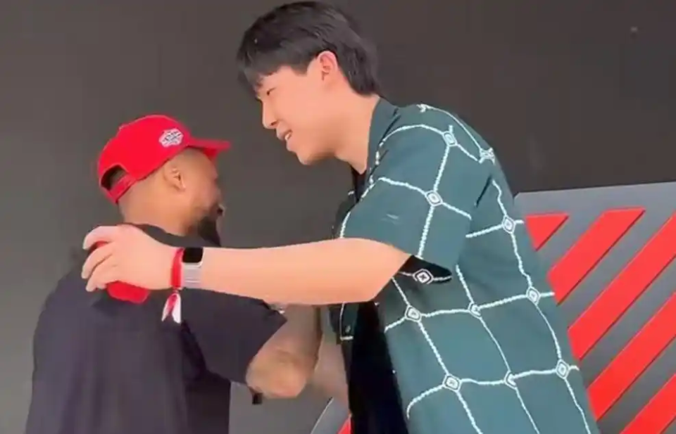 年首轮第, 大球星行列
