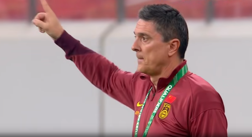 澳大利亚暂, 大脚尼奥上