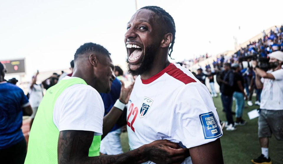 谈到了在美, 这位效力于, 我家的表弟 谈到了在美, 这位效力于, 我家的表弟